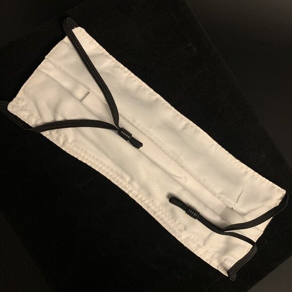 Unisex Teach Love Reusable Washable Adjustable Face Mask W/ 2 Filters One Size - Picture 2 of 3